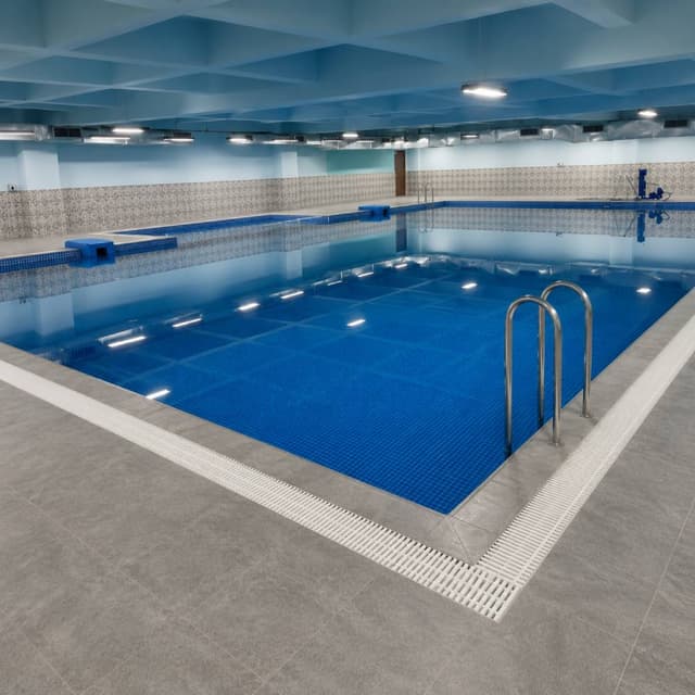 School / Competition Swimming Pools